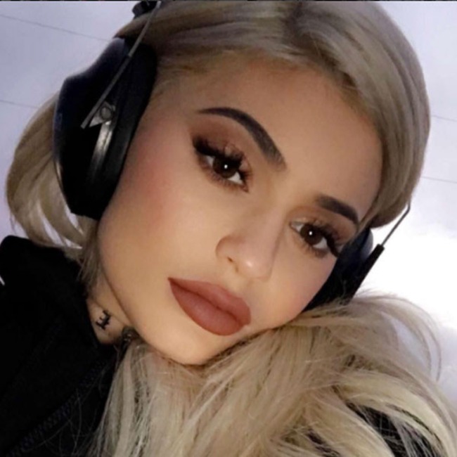 ESC: Happy Birthday Kylie